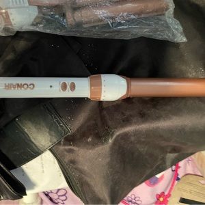Conair white with rose gold ceramic curling iron